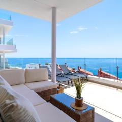 Bayview Hills Deluxe by Casasol