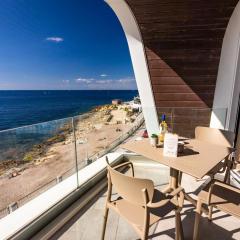 Bugibba - Central Luxury Seafront, only for family