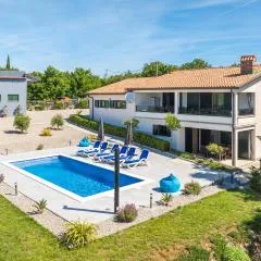 3 Bedroom Awesome Home In Trgetari