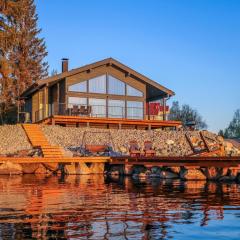 Holiday Home Lakeside villa by Interhome