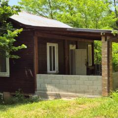 Cozy Wooden House in Shrosha, Imereti