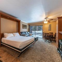 Cozy Deluxe Studio #131 at Donner Lake Village condo