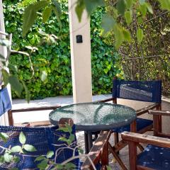 Apartments and Rooms Tudor