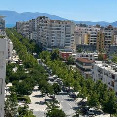 Aura Vlore