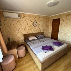 Guest House Amfora with a sea view