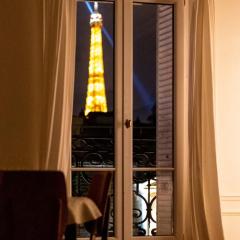 Eiffel Tower view Rose, apartment #1