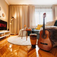 Harmonic Nest 3min to Republic Square Renovated