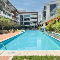 Luxury JVC 2 Bed Duplex with Private Pool and Jacuzzi