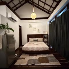 Bayay ni Mamang Siargao - Upper Level with Balcony