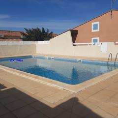 Pavillon à Valras-Plage, 4 pers, piscine, clim, parking, proche mer - FR-1-781-68