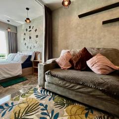 Modern1 1BR at MRT Bangson by Orn