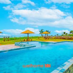 Casa em Entre Rios com Piscina Beira-Mar