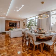 3 Quartos, Perto do metrô, vaga |Brazilian Corner