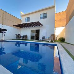 F8 Private Pool Handicap access, Fiber Optic WiFi