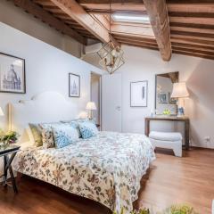 Penthouse in Lucca with Stunning City Views