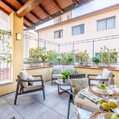 Apartment with Terrace & Parking