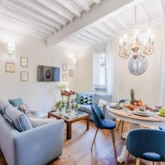 Apartment in Lucca near Cathedral Square