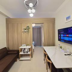 1BR Condotel with Balcony at FAME Residences #FM10-1