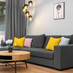 Exklusive Suite - Zentral in der Kölner Südstadt - kostenloser Privatparkplatz - perfekt für bis zu 6 Gäste - Smart Home