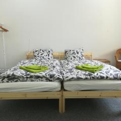 Just 3 min Walk Old Town Center private room A