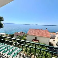 Ferienwohnung Mit Balkon Und Herrlichem Meerblick