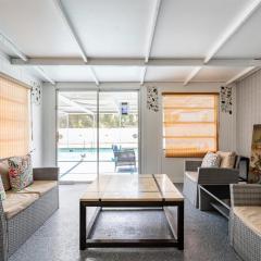 Vacation House with Heated Pool in Bradenton!