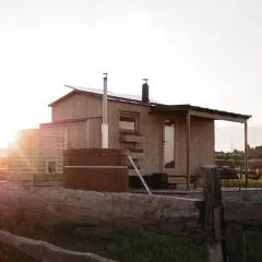 Tiny u koníků