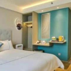 Jinjiang Inn Style Ningbo Railway Station