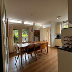appartement op de begane grond met terrasje
