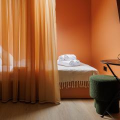 Old Town Capsule: 1-min to Piata Sfatului