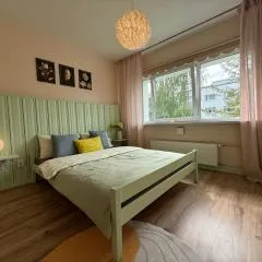Mugav rõduga kodu Rapla linnas koos tasuta WiFi, TV & parkimisega ootab Sind!