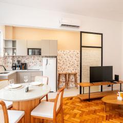 Apartamento reformado entre o Leblon e a Gávea