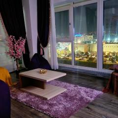 Aristocrat Sunset Panorama - Skyview Central Apartment