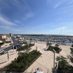 Studio cabine, vue port, 4 pers, à 100m de la plage - FR-1-701-95