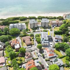 The Reef Apartment 7