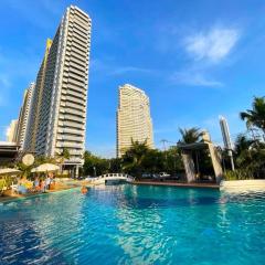 Lumpini Park Beach 2BR Seaview Room 78 sqm