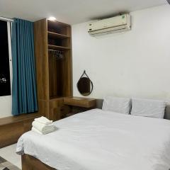Modern Double Room with City View - 5mins to BuiVien Street, BenThanh market