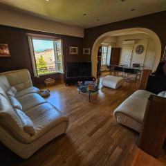 EliseHouse Elegant Apartment