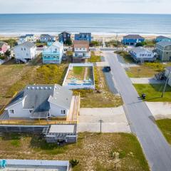 Private and Quiet Family Retreat - Steps to the Beach