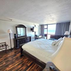 Beachfront Studio fit for a King