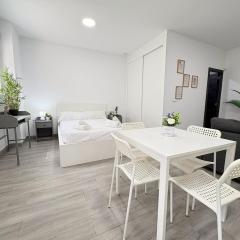 Apartamento La Paloma A - Apartamento en Málaga