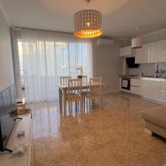 Ajsi Deluxe Apartments