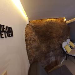 02 Lindo apartamento da pedra com churrasqueira