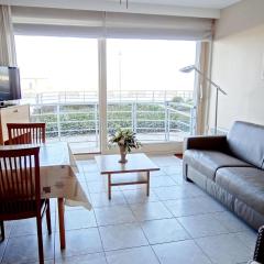 Studio in Nieuwpoort with Stunning Sea View