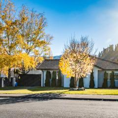 42 Rutherford Crescent