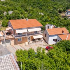 Apartments and rooms Bionda