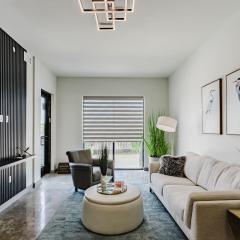 Miami apartment style - Casino & Restaurants