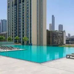 FIRST CLASS 1BR Stylish Gem Near Dubai Mall