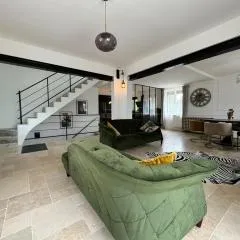 Charming house for ten people