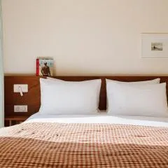 ALFRED HOTELS Les Halles